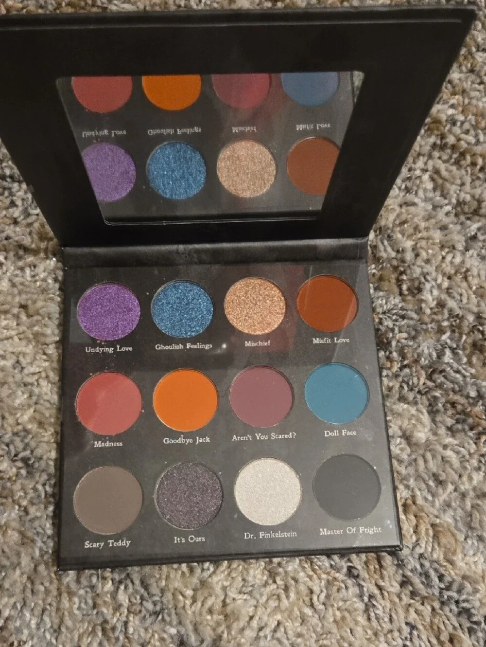 Colourpop neutral gray